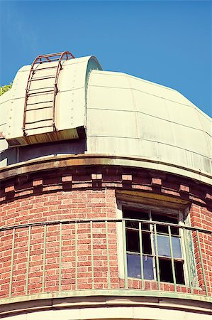 Abandoned Observatory - East Cleveland, Ohio. Foto de stock - Super Valor sin royalties y Suscripción, Código: 400-06059989