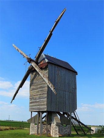 simsearch:400-06101286,k - Traditional wooden windmill in France in the Eure &Loir Valley region.This is Saint-Thomas mill. Stock Photo - Budget Royalty-Free & Subscription, Code: 400-06065590