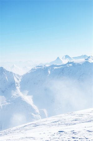 top of alps in sky Photographie de stock - Aubaine LD & Abonnement, Code: 400-06067662