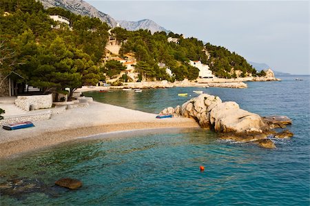 simsearch:400-04920010,k - Adriatic Beach in Brela Village, Croatia Fotografie stock - Microstock e Abbonamento, Codice: 400-06067906