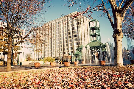 Clock Tower in the center of Memphis, Tennessee, USA. Fotografie stock - Microstock e Abbonamento, Codice: 400-06060138