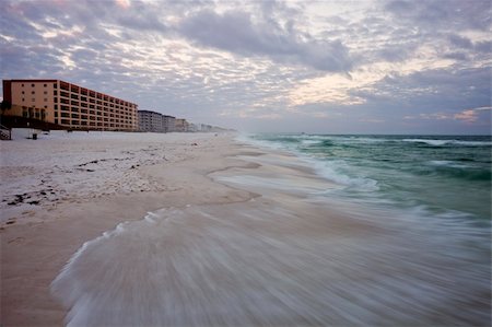 florida beach with hotel - Florida Beach - Gulf of Mexico waters Photographie de stock - Aubaine LD & Abonnement, Code: 400-06060754
