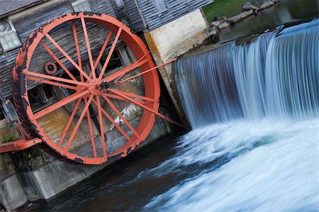 Old Mill in Pigeon Forge - Smoky Mountains area Foto de stock - Super Valor sin royalties y Suscripción, Código: 400-06060960