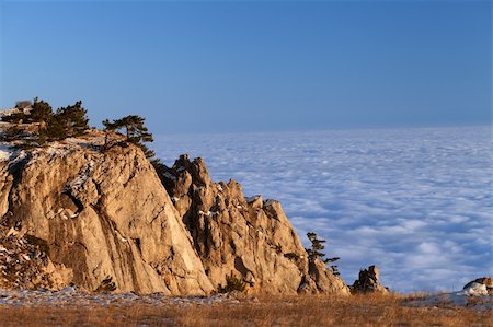 simsearch:400-05155630,k - Mountains at sunset and sea in clouds. Crimean, Ukraine. Foto de stock - Super Valor sin royalties y Suscripción, Código: 400-06061872