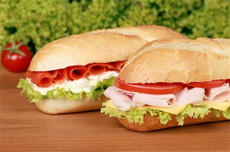 simsearch:400-06421213,k - Fresh sandwiches with ham and smoked salmon, selective focus Foto de stock - Super Valor sin royalties y Suscripción, Código: 400-06062337