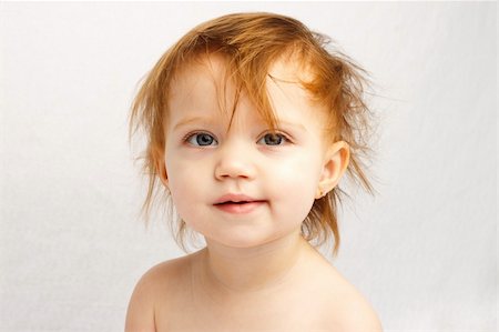 Red haired toddler with messy hair Stockbilder - Microstock & Abonnement, Bildnummer: 400-06063589