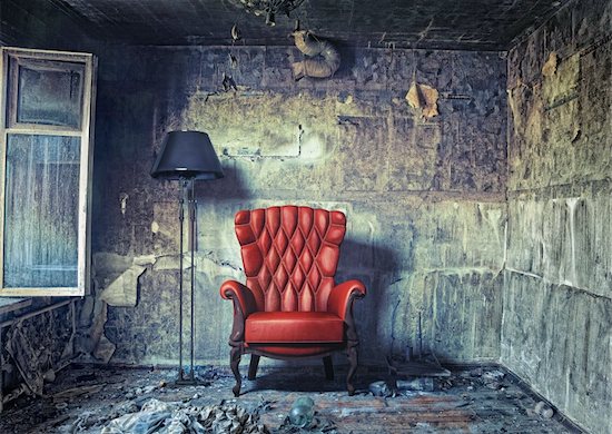 luxury armchair in grunge interior (Photo compilation. Photo and hand-drawing elements combined.) Photographie de stock - Libre de Droits (LD), Artiste: vicnt, Le code de l’image : 400-06076352