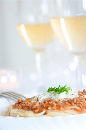 Spaghetti with bolognese sauce and white wine Stock Photo - Budget Royalty-Free & Subscription, Code: 400-06076521