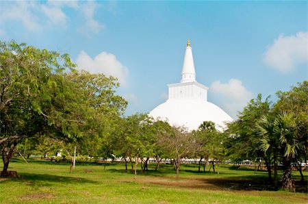 dagoba - Buddhist white stupa Ruvanveli, Anuradhapura, Sri lanka Stock Photo - Budget Royalty-Free & Subscription, Code: 400-06071124