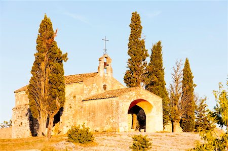 simsearch:400-06083703,k - Chapel St. Sixte near Eygalieres, Provence, France Stock Photo - Budget Royalty-Free & Subscription, Code: 400-06071929