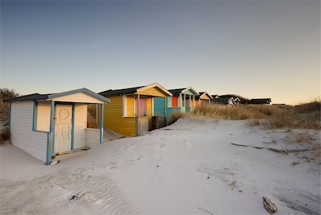 simsearch:400-05881319,k - beach houses at sunset Stockbilder - Microstock & Abonnement, Bildnummer: 400-06072208