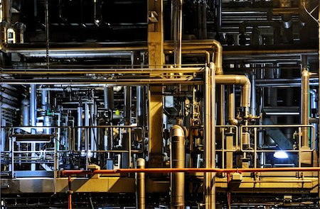 simsearch:400-06072349,k - detail from an oil refinery Fotografie stock - Microstock e Abbonamento, Codice: 400-06072341