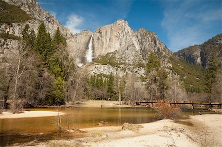 simsearch:400-06206194,k - Upper Falls and Merced River at Yosemite on a Spring Day. Stock Photo - Budget Royalty-Free & Subscription, Code: 400-06088123