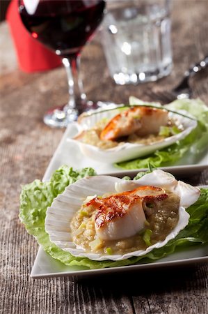 potato in water - pair of grilled scallops Stock Photo - Budget Royalty-Free & Subscription, Code: 400-06080407