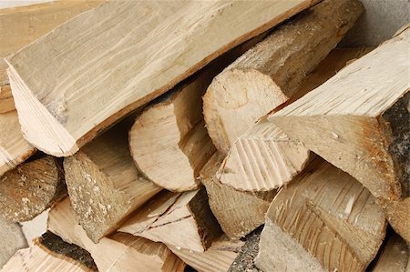 simsearch:700-05389540,k - Heap of dried stacked hornbeam firewood close up Stock Photo - Budget Royalty-Free & Subscription, Code: 400-06081372