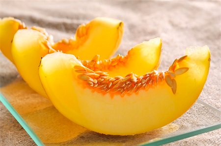 simsearch:400-05717203,k - Yellow melon slices Stock Photo - Budget Royalty-Free & Subscription, Code: 400-06083553