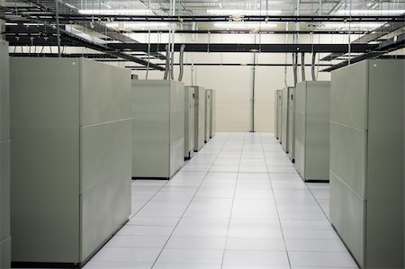 simsearch:400-05137120,k - Image of the interior of a data storage facility Stock Photo - Budget Royalty-Free & Subscription, Code: 400-06094771