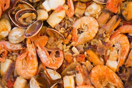 paella pan - seafood paella backgtound Stock Photo - Budget Royalty-Free & Subscription, Code: 400-06097144