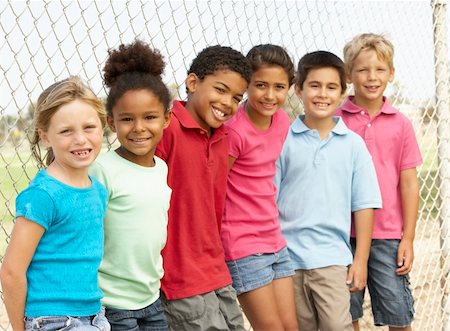 Group Of Children Playing In Park Stock Photo - Budget Royalty-Free & Subscription, Code: 400-06097846