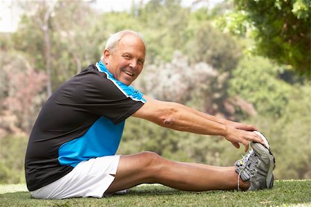 Senior Man Exercising In Park Stock Photo - Budget Royalty-Free & Subscription, Code: 400-06097867