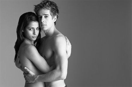 Young Naked Couple Embracing Foto de stock - Super Valor sin royalties y Suscripción, Código: 400-06098161