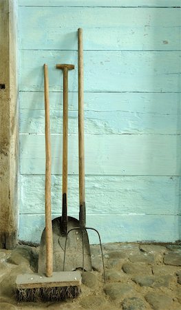 shovel in dirt - old tools Stock Photo - Budget Royalty-Free & Subscription, Code: 400-06099666