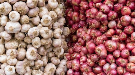 simsearch:400-05190028,k - Garlic and red onions in market for sell Foto de stock - Super Valor sin royalties y Suscripción, Código: 400-06091168