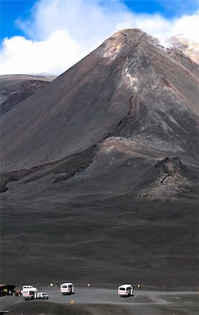 simsearch:400-05114623,k - Look at the top of Mount Etna Fotografie stock - Microstock e Abbonamento, Codice: 400-06091350