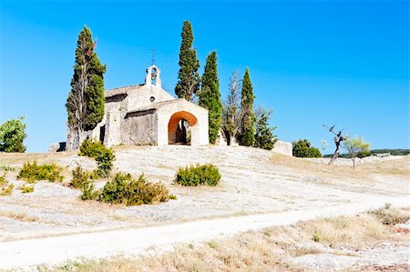 simsearch:400-05753413,k - Chapel St. Sixte near Eygalieres, Provence, France Stock Photo - Budget Royalty-Free & Subscription, Code: 400-06092447