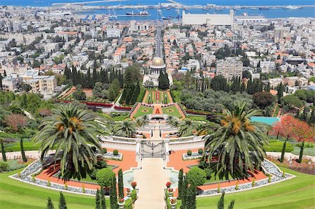 Bahai Gardens in Haifa Photographie de stock - Aubaine LD & Abonnement, Code: 400-06093878