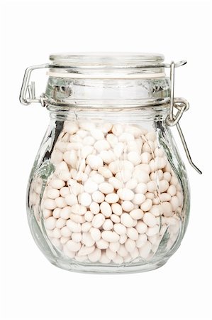 simsearch:400-05672477,k - Glass jar filled with beans isolated on white Photographie de stock - Aubaine LD & Abonnement, Code: 400-06104629