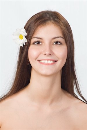 simsearch:400-06135888,k - pretty young  girl with with brown eyes on a light background Photographie de stock - Aubaine LD & Abonnement, Code: 400-06105736