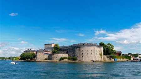 Vaxholm fortress as seen from the water, Stockholm archipelago, Sweden Stock Photo - Budget Royalty-Free & Subscription, Code: 400-06105852