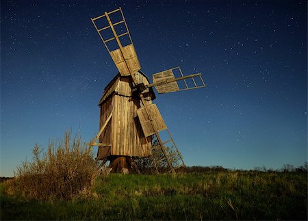 simsearch:400-06101286,k - old mill on the Swedish island of Oland with starson the Swedish island of Oland with stars Stock Photo - Budget Royalty-Free & Subscription, Code: 400-06108529
