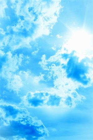 simsearch:400-05304842,k - Blue sky with clouds and spring or summer sun Stockbilder - Microstock & Abonnement, Bildnummer: 400-06100888