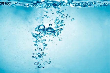 simsearch:400-04530350,k - An image of a nice water bubbles background Stockbilder - Microstock & Abonnement, Bildnummer: 400-06101599