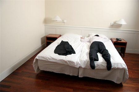sleeping man foot - enough work Photographie de stock - Aubaine LD & Abonnement, Code: 400-06126151