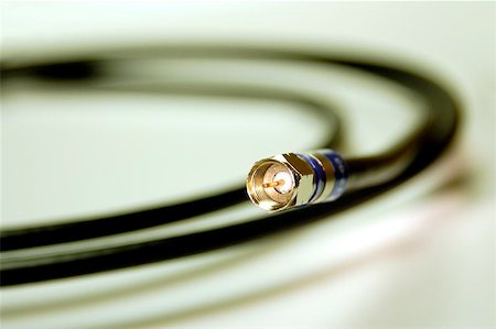 Coaxial cable Stockbilder - Microstock & Abonnement, Bildnummer: 400-06126882