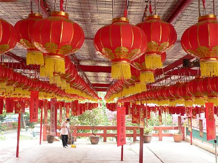 spring festival at temple - Celebrating the Spring festival with display of red lanterns. Stock Photo - Budget Royalty-Free & Subscription, Code: 400-06128247