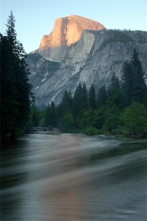 Sunset on the Merced River and Half Dome in Yosemite National Park, California, U.S.A. Foto de stock - Super Valor sin royalties y Suscripción, Código: 400-06128453
