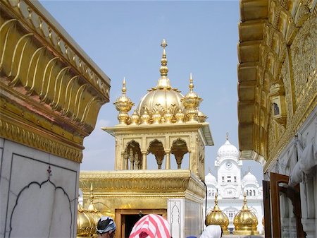Holy Shrine of Sikhs at Amritsar, Punjab, India Foto de stock - Super Valor sin royalties y Suscripción, Código: 400-06128685