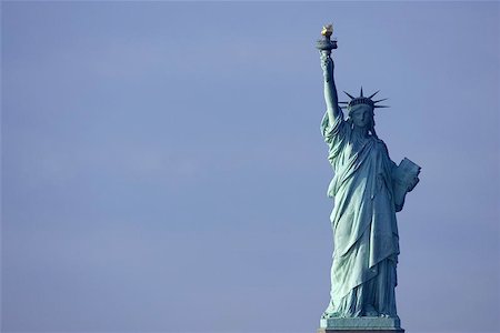 simsearch:400-04615381,k - Statue of liberty, new york, manhattan, America, usa Foto de stock - Super Valor sin royalties y Suscripción, Código: 400-06129342