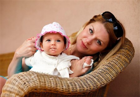 simsearch:400-08787277,k - Portrait of beautiful happy smiling mather with baby outdoor Stock Photo - Budget Royalty-Free & Subscription, Code: 400-06136690