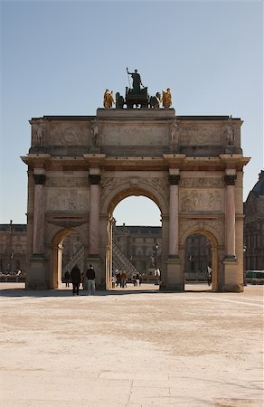 Arc de Triomphe du Carrousel Foto de stock - Super Valor sin royalties y Suscripción, Código: 400-06136974