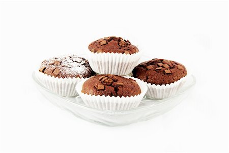 Fresh baked chocolate muffins Photographie de stock - Aubaine LD & Abonnement, Code: 400-06137264