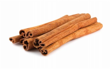simsearch:400-04754857,k - Heap of cinnamon sticks isolated on white background Stock Photo - Budget Royalty-Free & Subscription, Code: 400-06138117