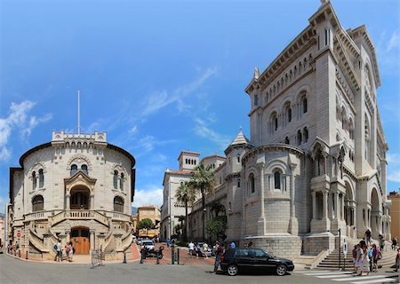 MONACO - AUGUST 09: Unidentified people exploring the old town Monaco on August 09, 2010. Stock Photo - Budget Royalty-Free & Subscription, Code: 400-06138853