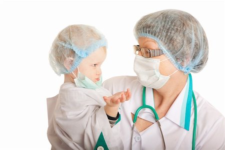 studio kid surgeon - doctor and child dressed as a doctor Stock Photo - Budget Royalty-Free & Subscription, Code: 400-06139980