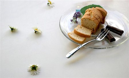 Bread and chocolate on a plate Stock Photo - Budget Royalty-Free & Subscription, Code: 400-06132239