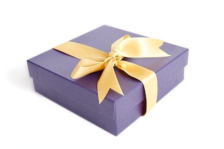 simsearch:400-05747950,k - gift box with ribbon Foto de stock - Super Valor sin royalties y Suscripción, Código: 400-06132667